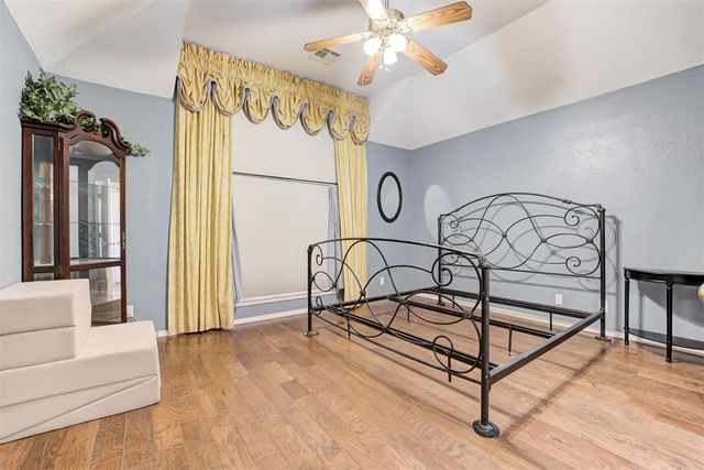 507 N Hogan Avenue, Guthrie, OK 73044