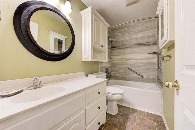 507 N Hogan Avenue, Guthrie, OK 73044