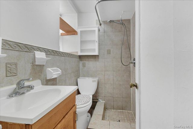 562 Underhill Avenue, Bronx, NY 10473