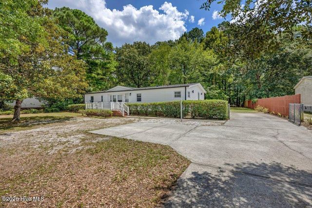 9279 Timber Lane NE, Leland, NC 28451