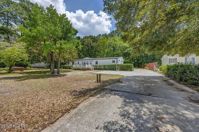 9279 Timber Lane NE, Leland, NC 28451