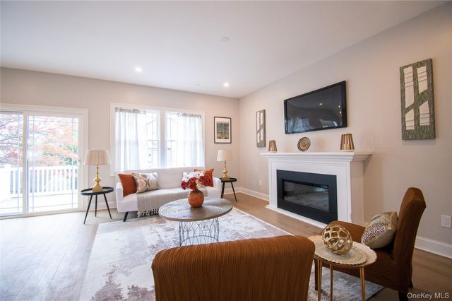 3004 Harbor Street, Baldwin Harbor, NY 11510