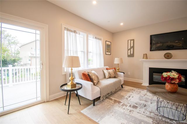 3004 Harbor Street, Baldwin Harbor, NY 11510