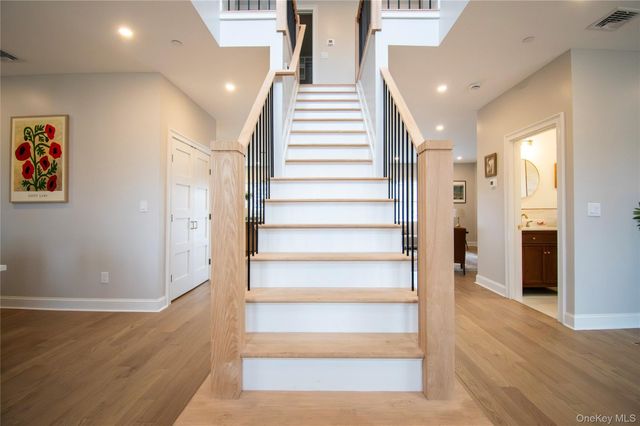 3004 Harbor Street, Baldwin Harbor, NY 11510