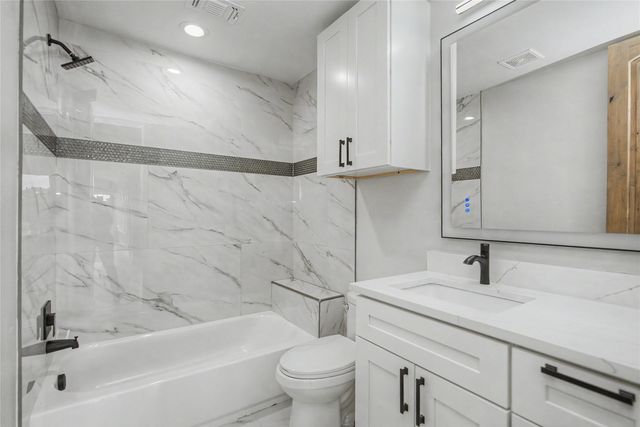 16888 S FM 4, Santo, TX 76472
