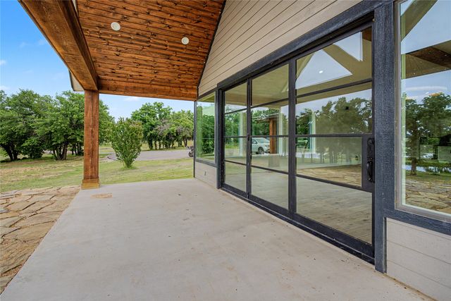 16888 S FM 4, Santo, TX 76472