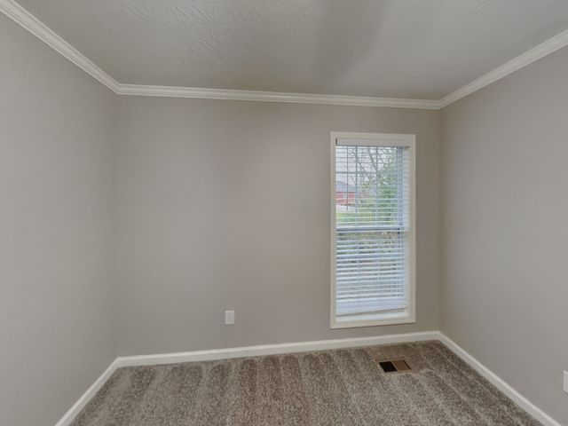 146 Abbey Rd, Gallatin, TN 37066