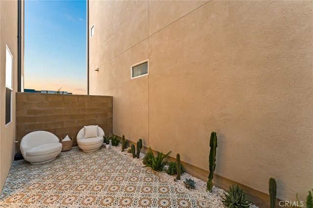 127 Restore, Irvine, CA 92618