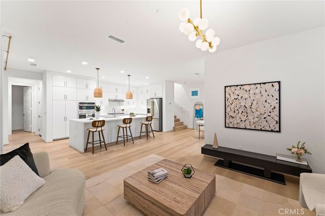 127 Restore, Irvine, CA 92618