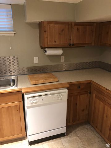 1215 S MAIN ST, Orem, UT 84059