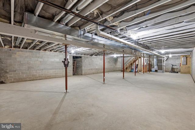 1231 WALNUT SHADE RD, Dover, DE 19901