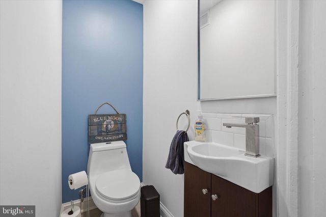 2316 KENILWORTH RD, Ardmore, PA 19003