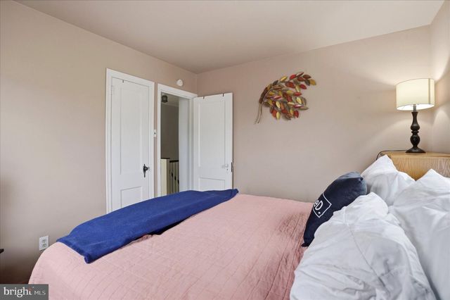 2316 KENILWORTH RD, Ardmore, PA 19003