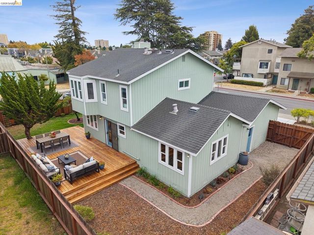 1014 10Th St, Oakland, CA 94607