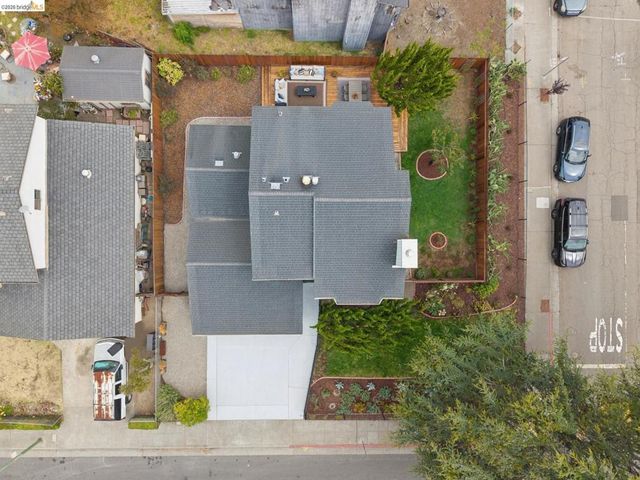 1014 10Th St, Oakland, CA 94607