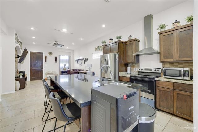 3909 Teal Avenue, Mcallen, TX 78504