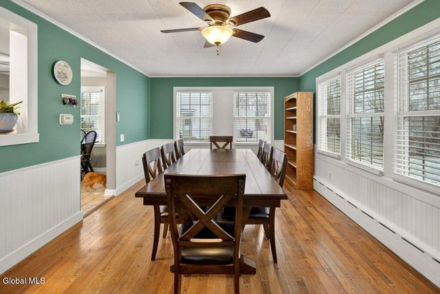 17 Schuyler Avenue, Colonie, NY 12110