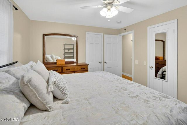 17 Schuyler Avenue, Colonie, NY 12110