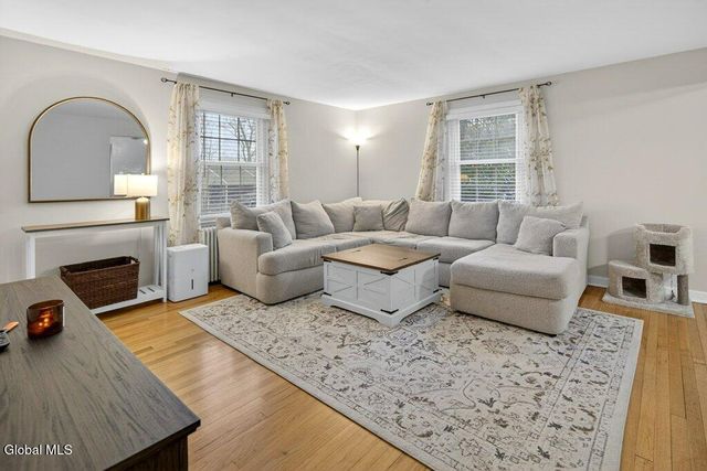 17 Schuyler Avenue, Colonie, NY 12110