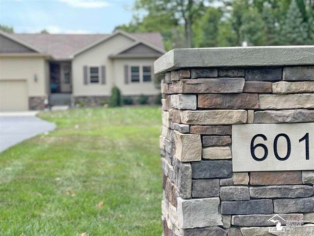 601 W Dean Road, Bedford Twp, MI 48182