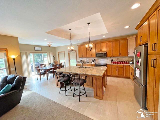 601 W Dean Road, Bedford Twp, MI 48182