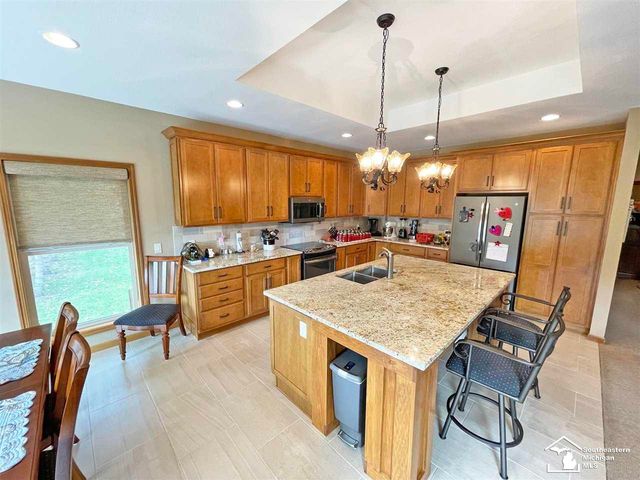 601 W Dean Road, Bedford Twp, MI 48182