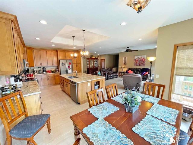 601 W Dean Road, Bedford Twp, MI 48182