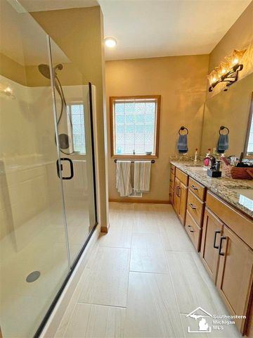 601 W Dean Road, Bedford Twp, MI 48182