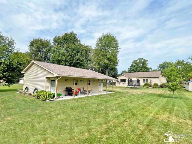 601 W Dean Road, Bedford Twp, MI 48182