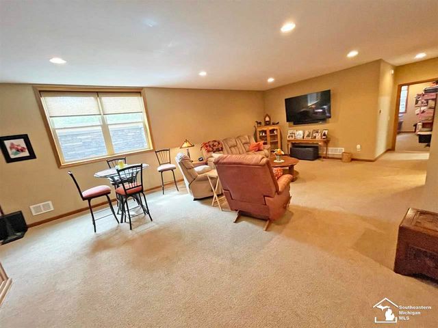 601 W Dean Road, Bedford Twp, MI 48182