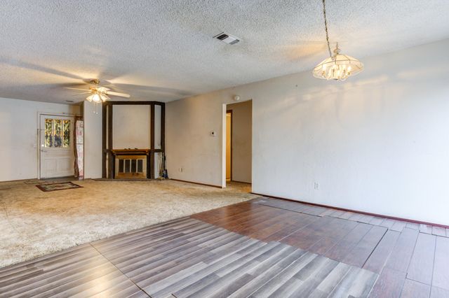 9125 Belton Drive, Lubbock, TX 79423