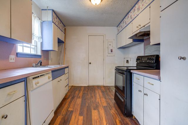 9125 Belton Drive, Lubbock, TX 79423