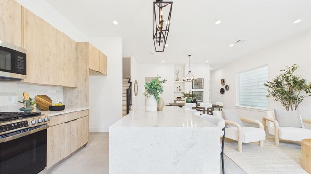6056 Cebra Road, Houston, TX 77091