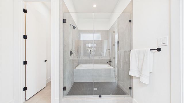 6056 Cebra Road, Houston, TX 77091