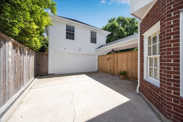 2631 Amherst Street, Houston, TX 77005