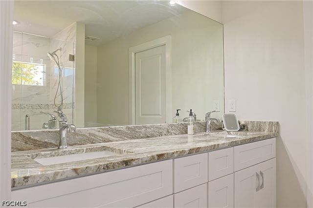 2115 Bahama AVE, Fort Myers, FL 33905