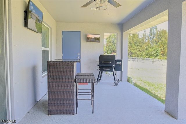 2115 Bahama AVE, Fort Myers, FL 33905
