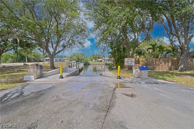 2115 Bahama AVE, Fort Myers, FL 33905