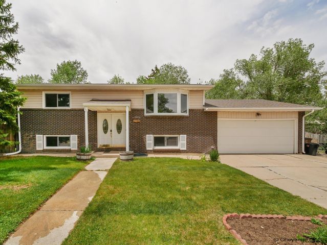 1722 S 17TH ST, Laramie, WY 82070