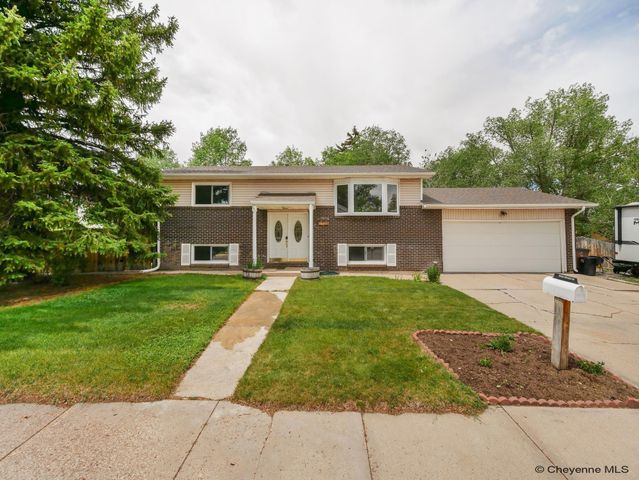 1722 S 17TH ST, Laramie, WY 82070