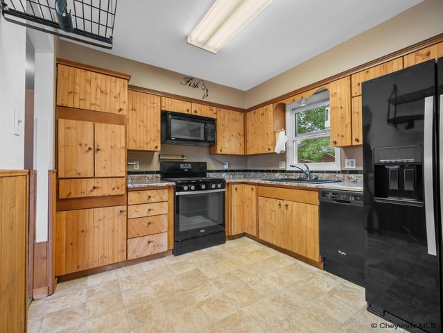 1722 S 17TH ST, Laramie, WY 82070