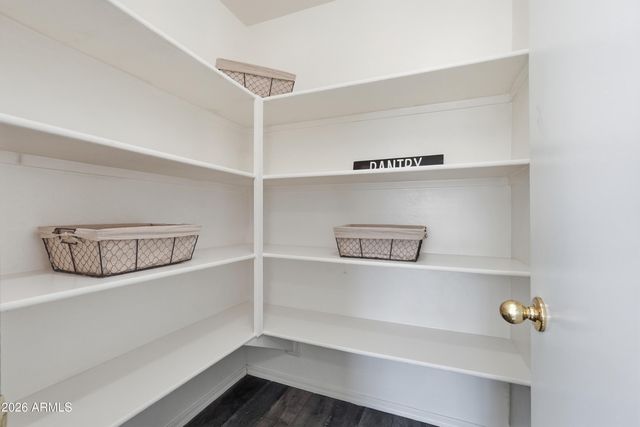 2585 E HARRISON Court, Gilbert, AZ 85295