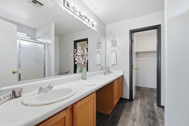 2585 E HARRISON Court, Gilbert, AZ 85295