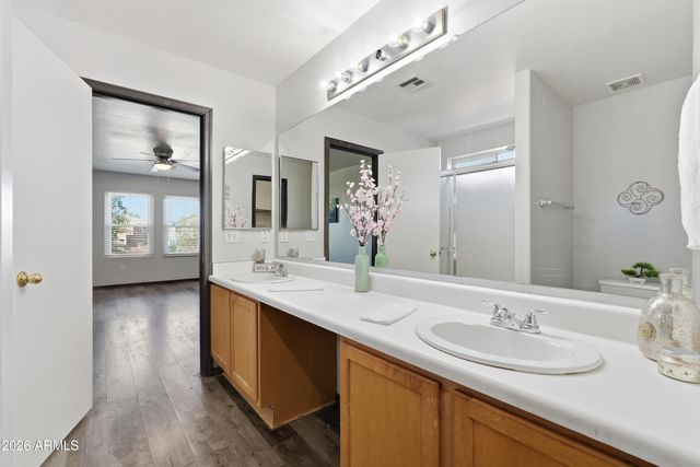 2585 E HARRISON Court, Gilbert, AZ 85295