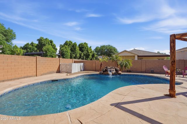 2585 E HARRISON Court, Gilbert, AZ 85295
