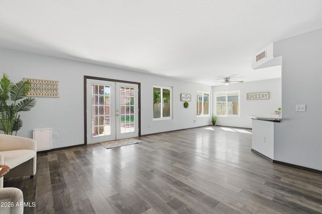 2585 E HARRISON Court, Gilbert, AZ 85295