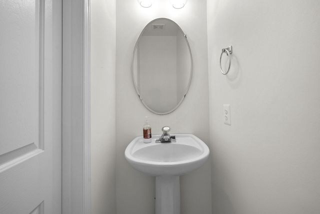 4304 MEDALLION DR, Silver Spring, MD 20904