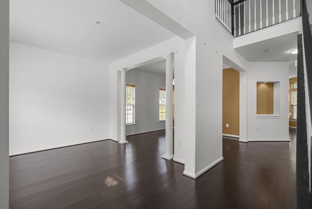 4304 MEDALLION DR, Silver Spring, MD 20904