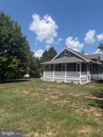 1372 E WALNUT RD, Vineland, NJ 08361
