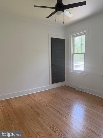 1372 E WALNUT RD, Vineland, NJ 08361